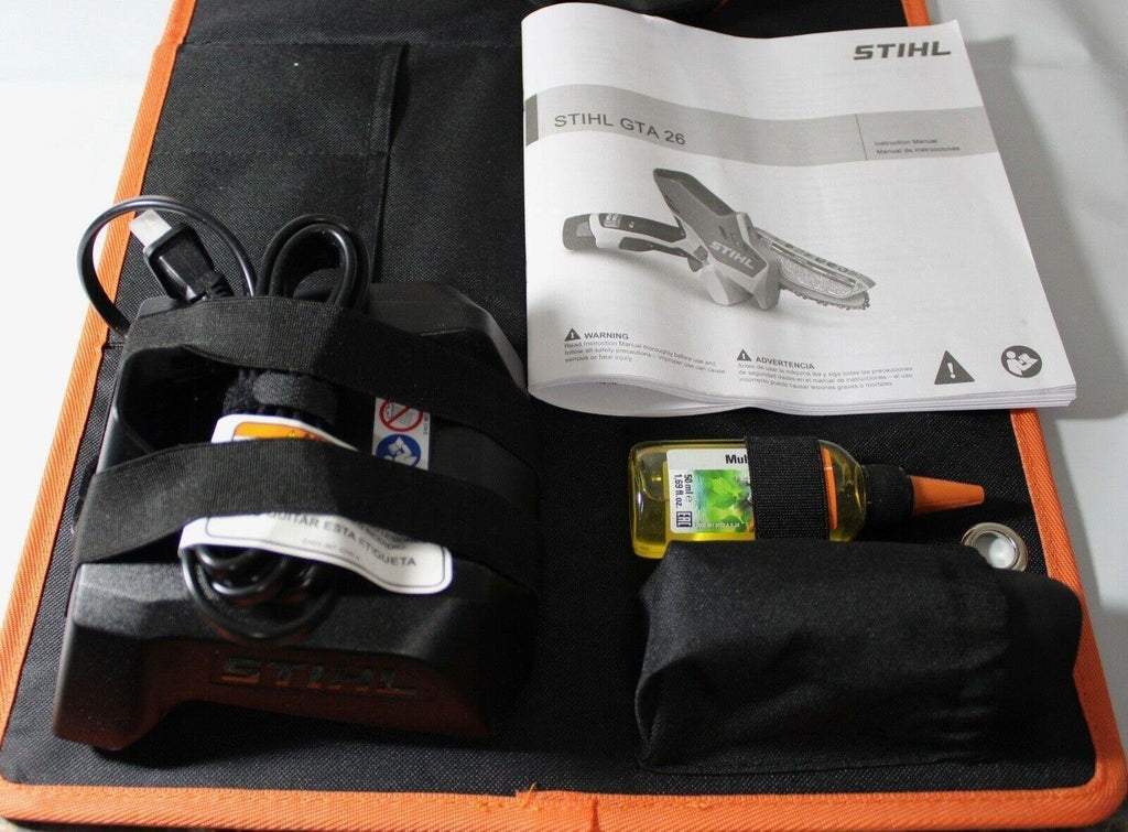 STIHL GTA 26 PRUNER CHAINSAW W/CARRYING CASE, BATTERY AND CHARGER.