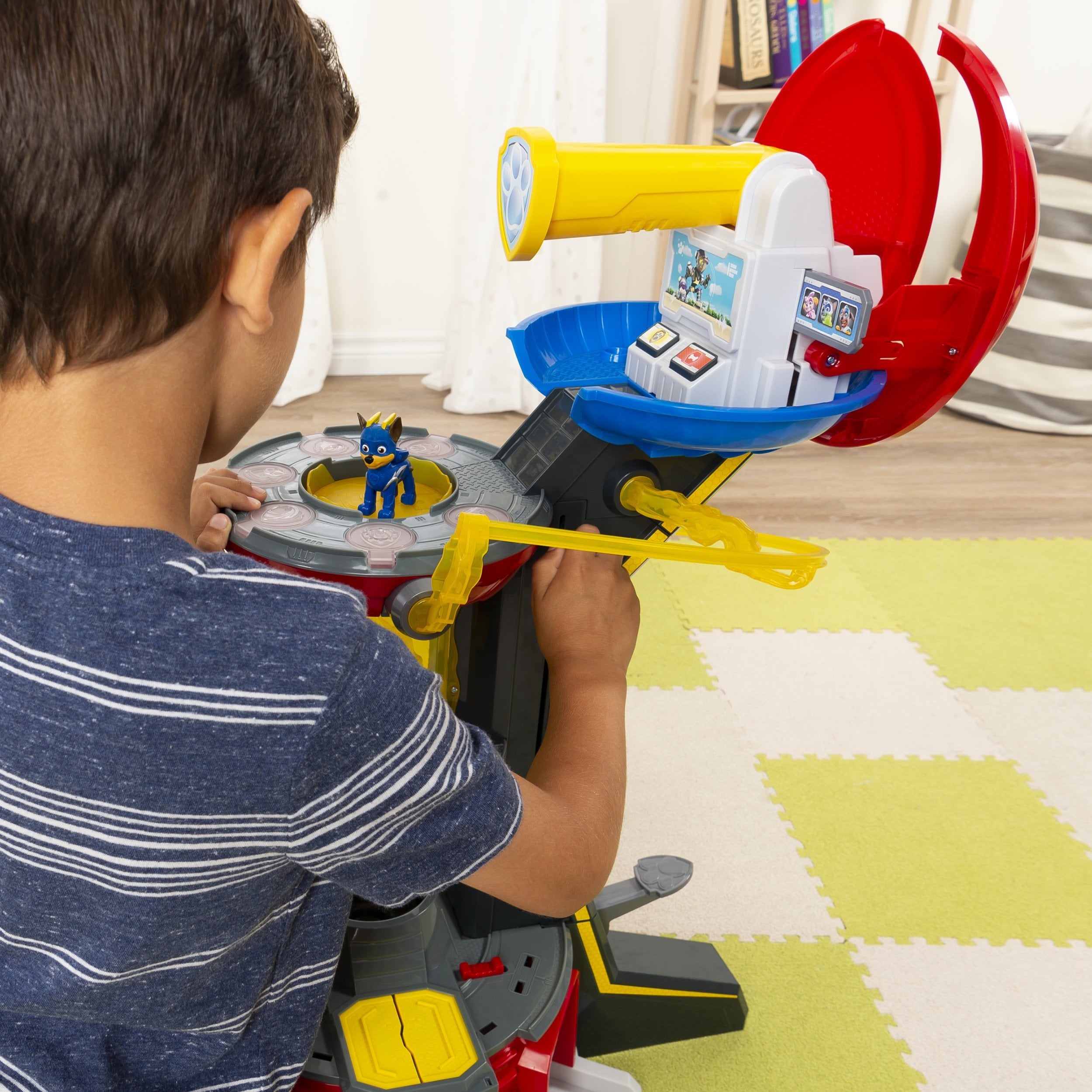 PAW Patrol, Mighty Pups Super PAWs Lookout Tower Playset with Lights and Sounds, Toy for Ages 3 and Up